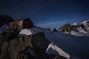 photo-wallpaper-fox-glacier-pioneer-hut