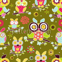 patterned-wallpaper-owls-guard