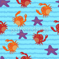 patterned-wallpaper-swimming-with-crabs