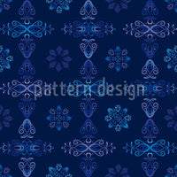 patterned-wallpaper-renaissance-crystal-blue