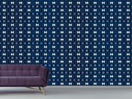 patterned-wallpaper-nocturnal-appearance