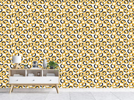 patterned-wallpaper-curly-circles