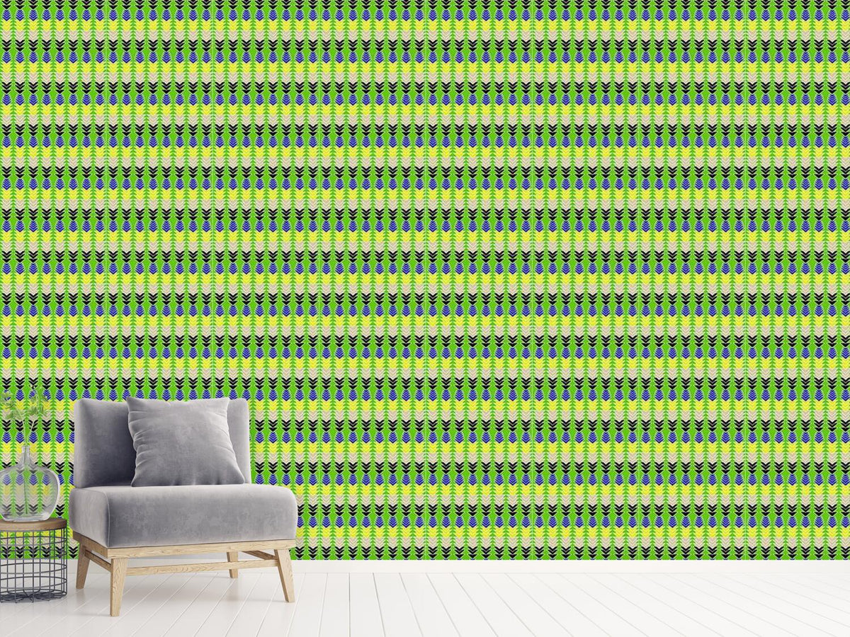 patterned-wallpaper-arrows-on-green