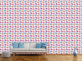 patterned-wallpaper-lips