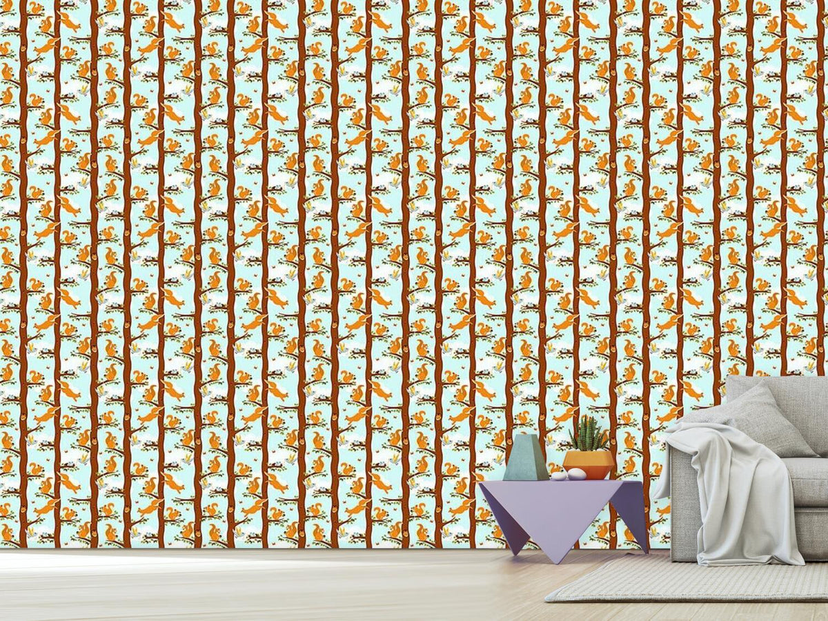 patterned-wallpaper-squirrel-party