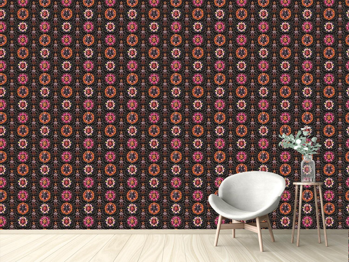 patterned-wallpaper-floralie-at-night