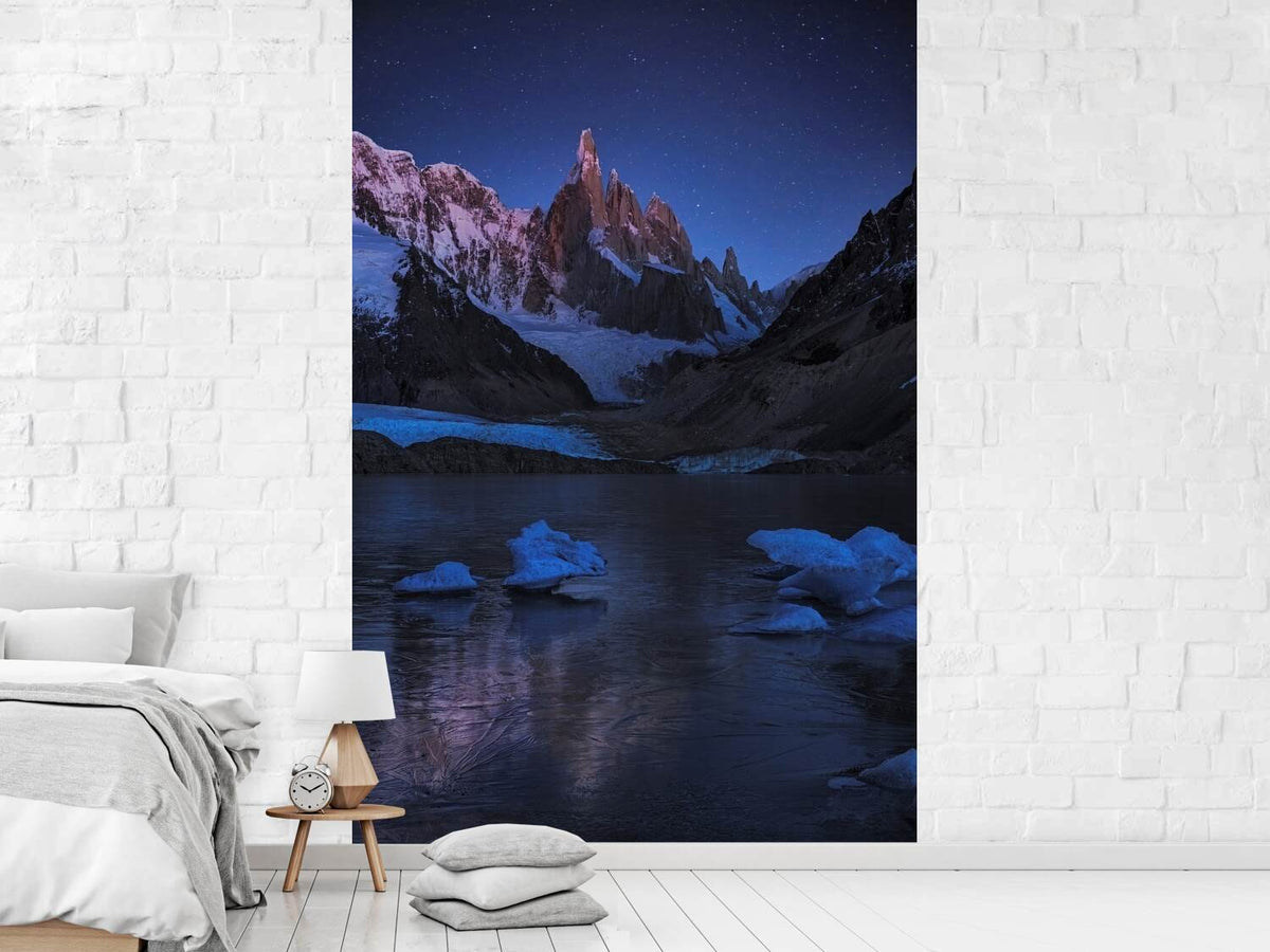 photo-wallpaper-laguna-torre-a-frozen-night