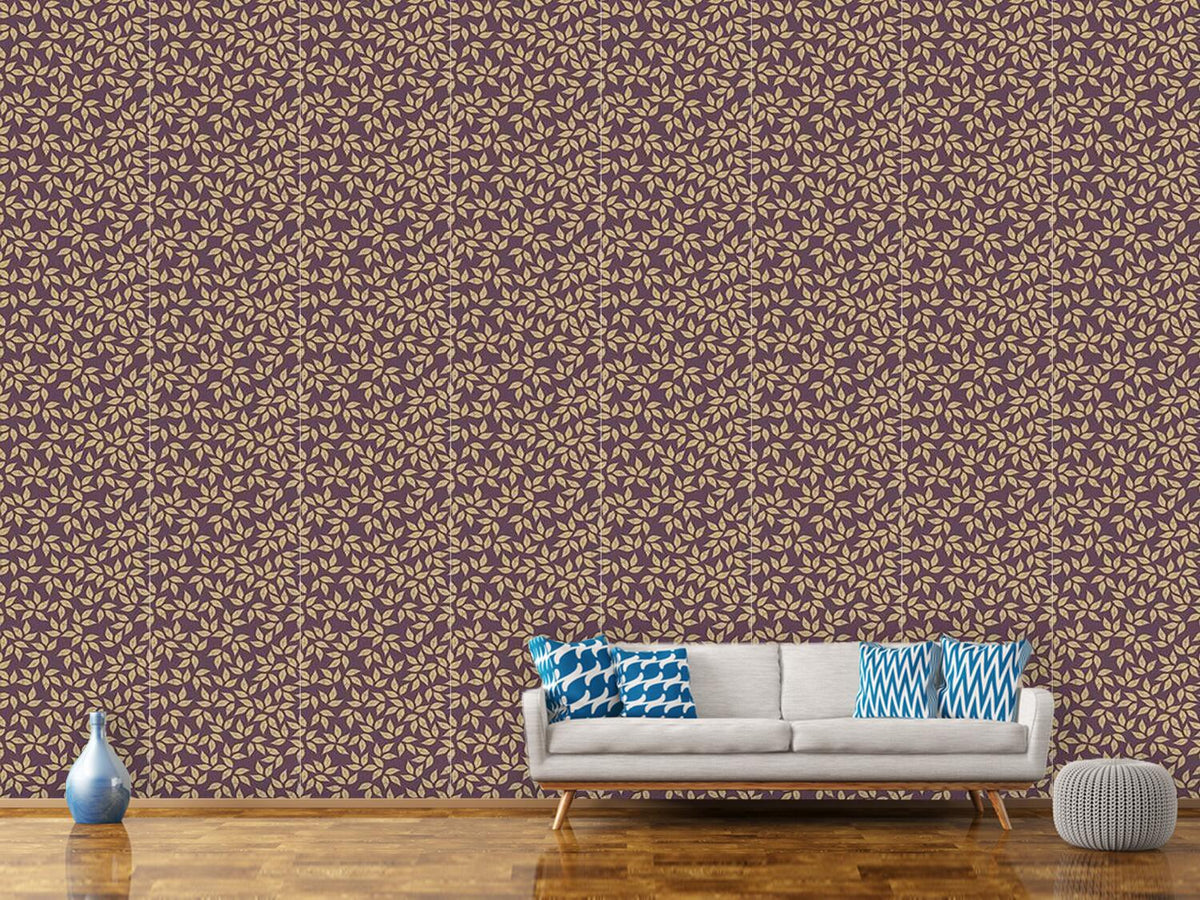 patterned-wallpaper-golden-leaf-winter