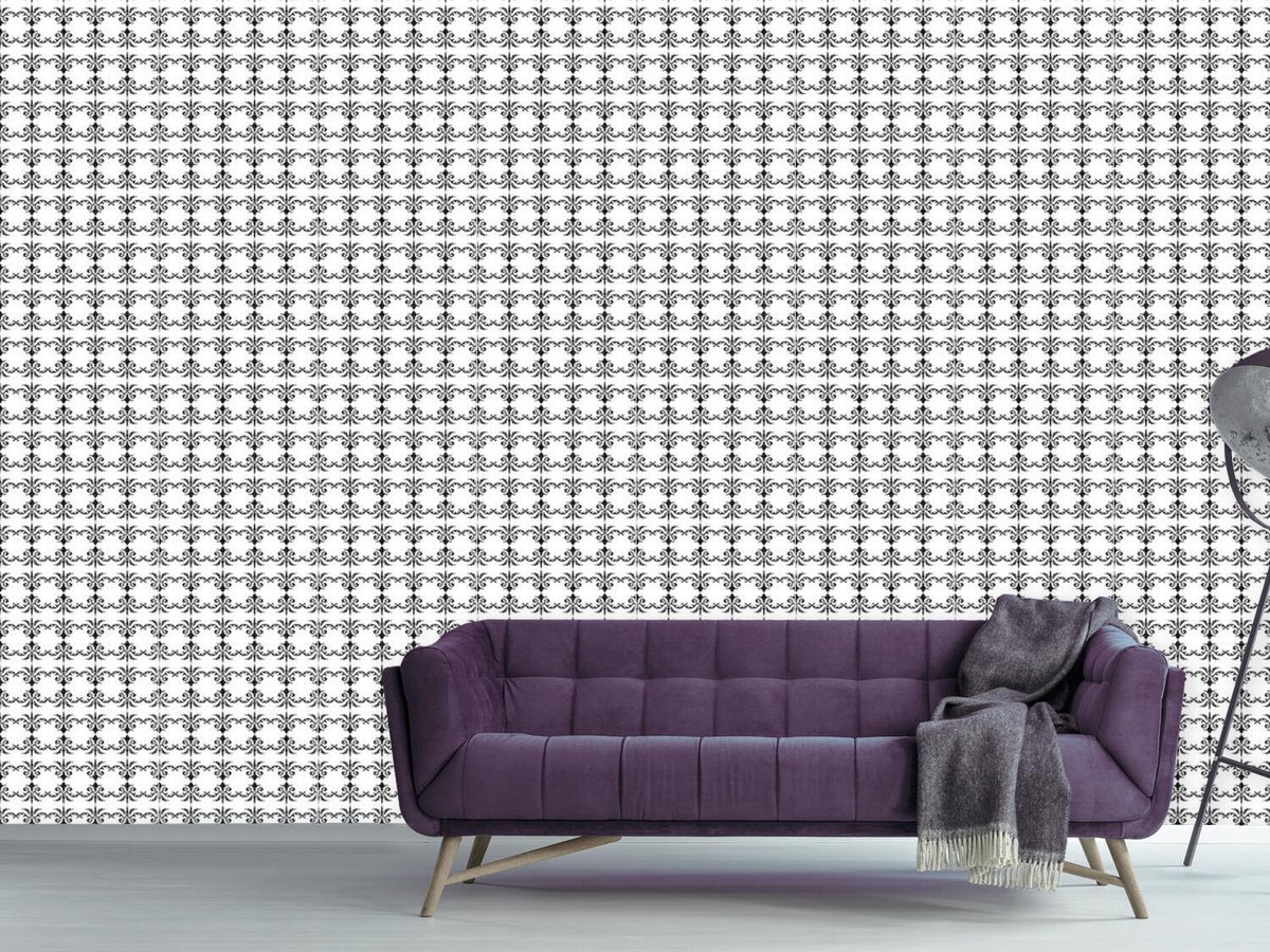 patterned-wallpaper-old-story