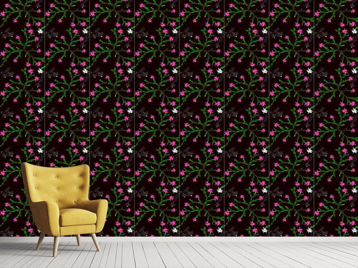 patterned-wallpaper-zygocactus