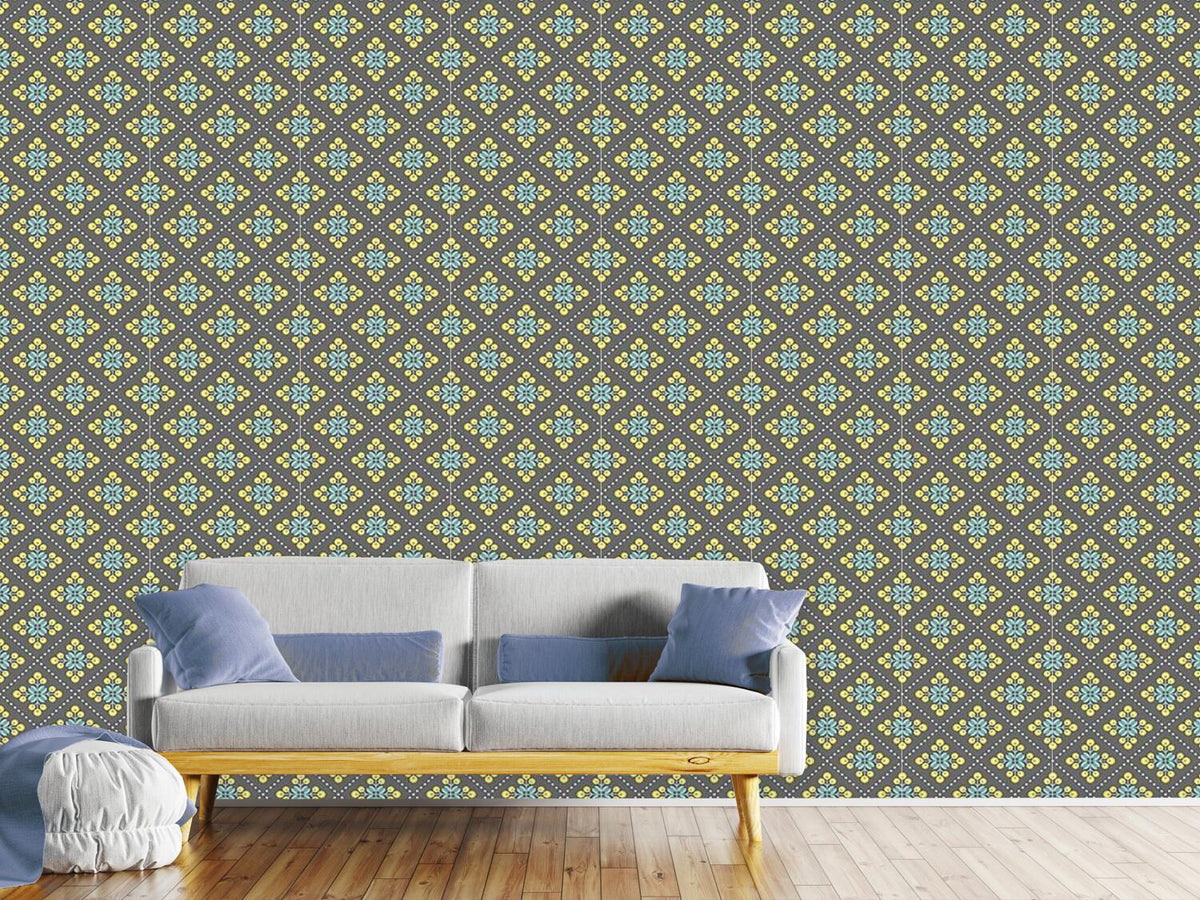 patterned-wallpaper-retro-patchwork-flowers