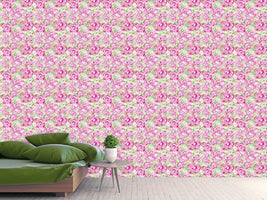 patterned-wallpaper-watercolor-roses