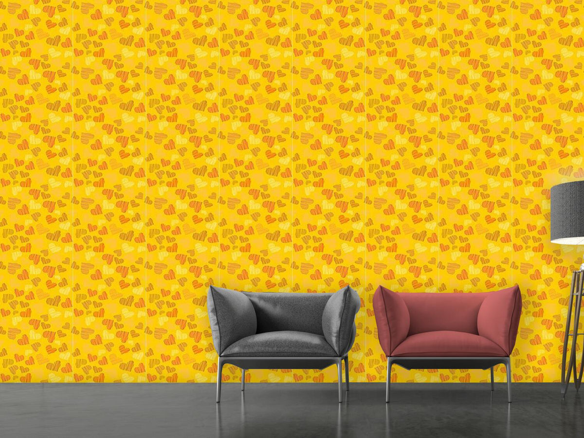 patterned-wallpaper-fine-lined-sunshine-hearts